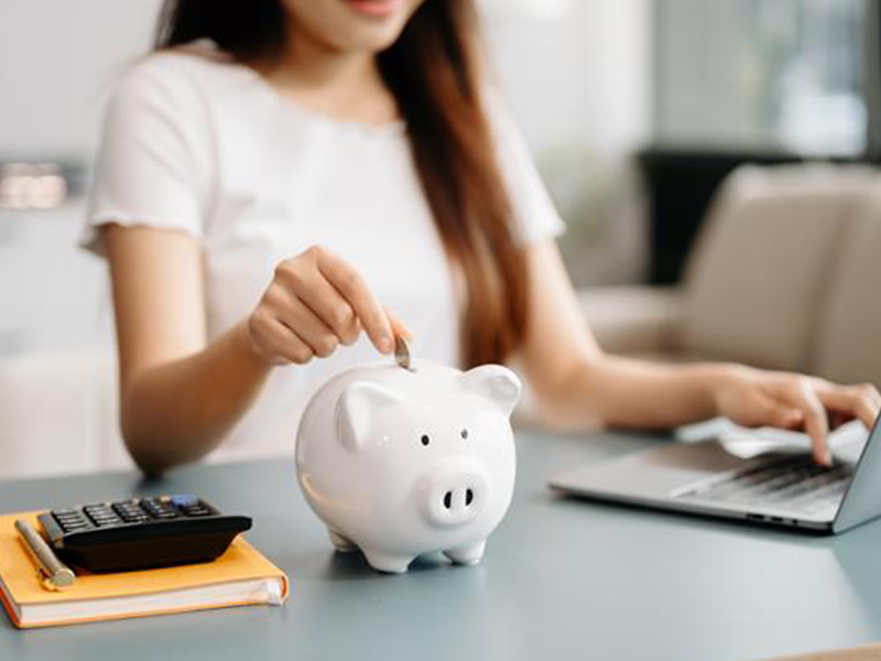 Do women make better investors?